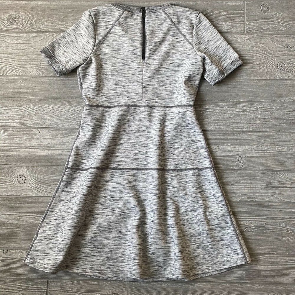 Athleta gray fit & flare short dress Women Medium